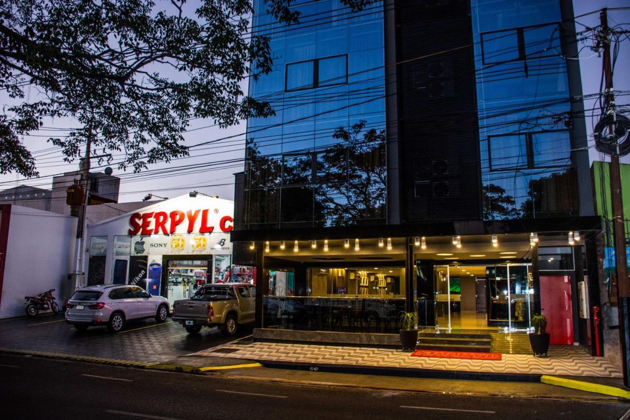 Serpyl Plaza Hotel إنكارناسيون المظهر الخارجي الصورة
